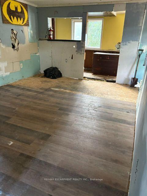Photo 18 of 38 Spadina Avenue, Hamilton, Stipley — HOMEH