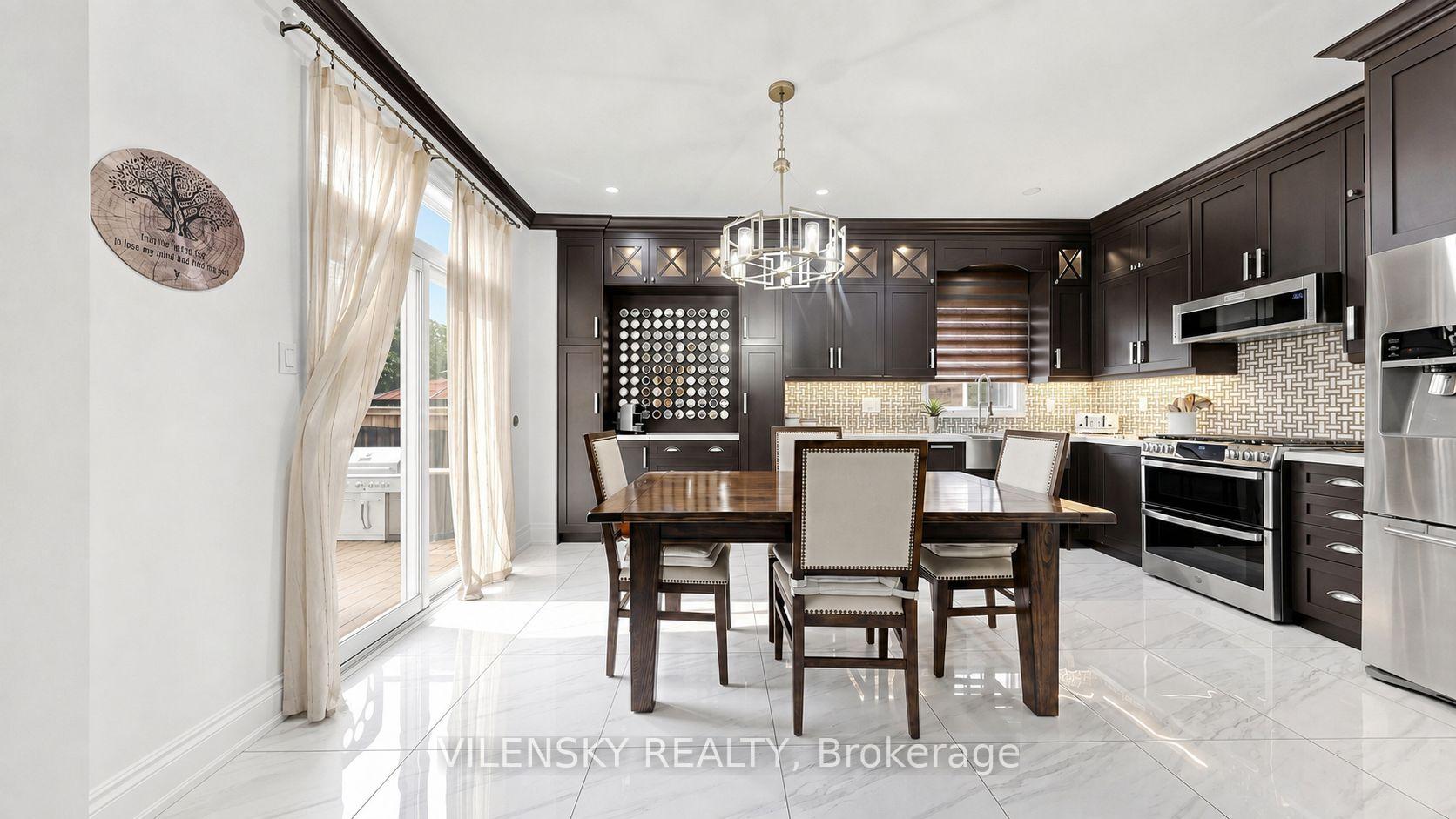 Photo 8 of 140 Marbella Road, Vaughan, Sonoma Heights — HOMEH