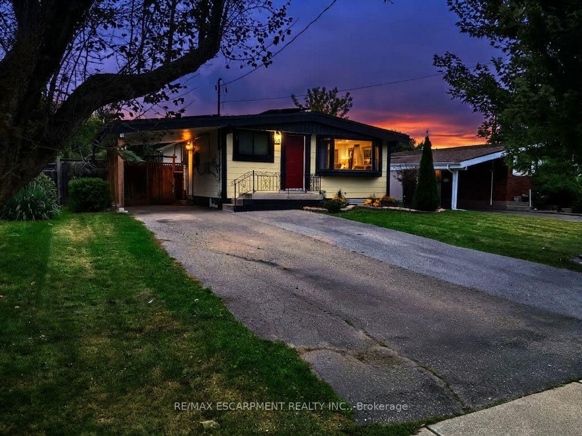 Photo 9 of 134 Deschene Avenue, Hamilton, Greeningdon — HOMEH