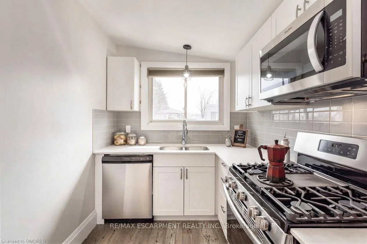 Photo 17 of 134 Deschene Avenue, Hamilton, Greeningdon — HOMEH