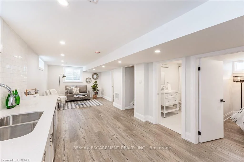 Photo 29 of 134 Deschene Avenue, Hamilton, Greeningdon — HOMEH