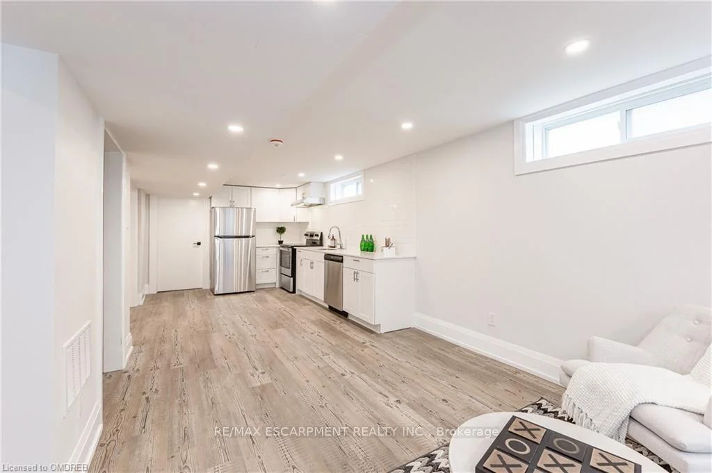 Photo 39 of 134 Deschene Avenue, Hamilton, Greeningdon — HOMEH