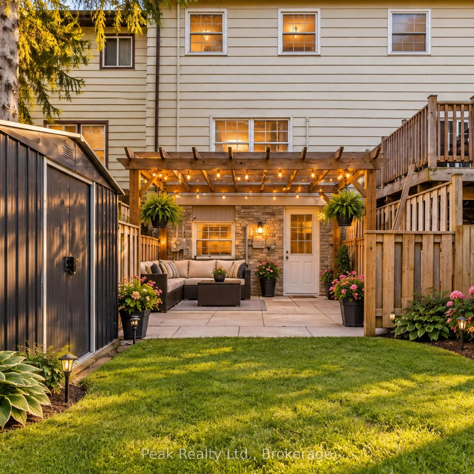 Photo 7 of 1673 Applewood Crescent, Peterborough, Monaghan Ward 2 — HOMEH