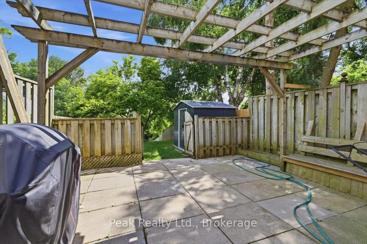 Photo 41 of 1673 Applewood Crescent, Peterborough, Monaghan Ward 2 — HOMEH