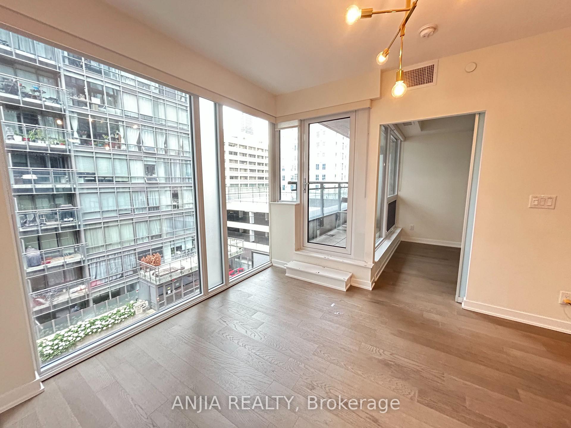 Photo 9 of Unit 409, 17 Dundonald Street, Toronto, Church-Yonge Corridor — HOMEH