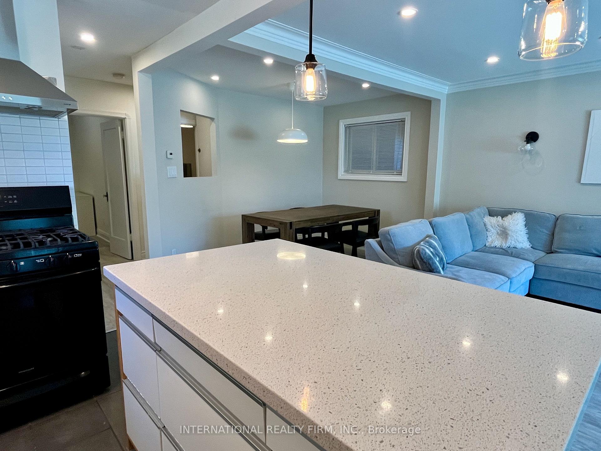 Photo 15 of 688 Sammon Avenue, Toronto, Danforth Village-East York — HOMEH