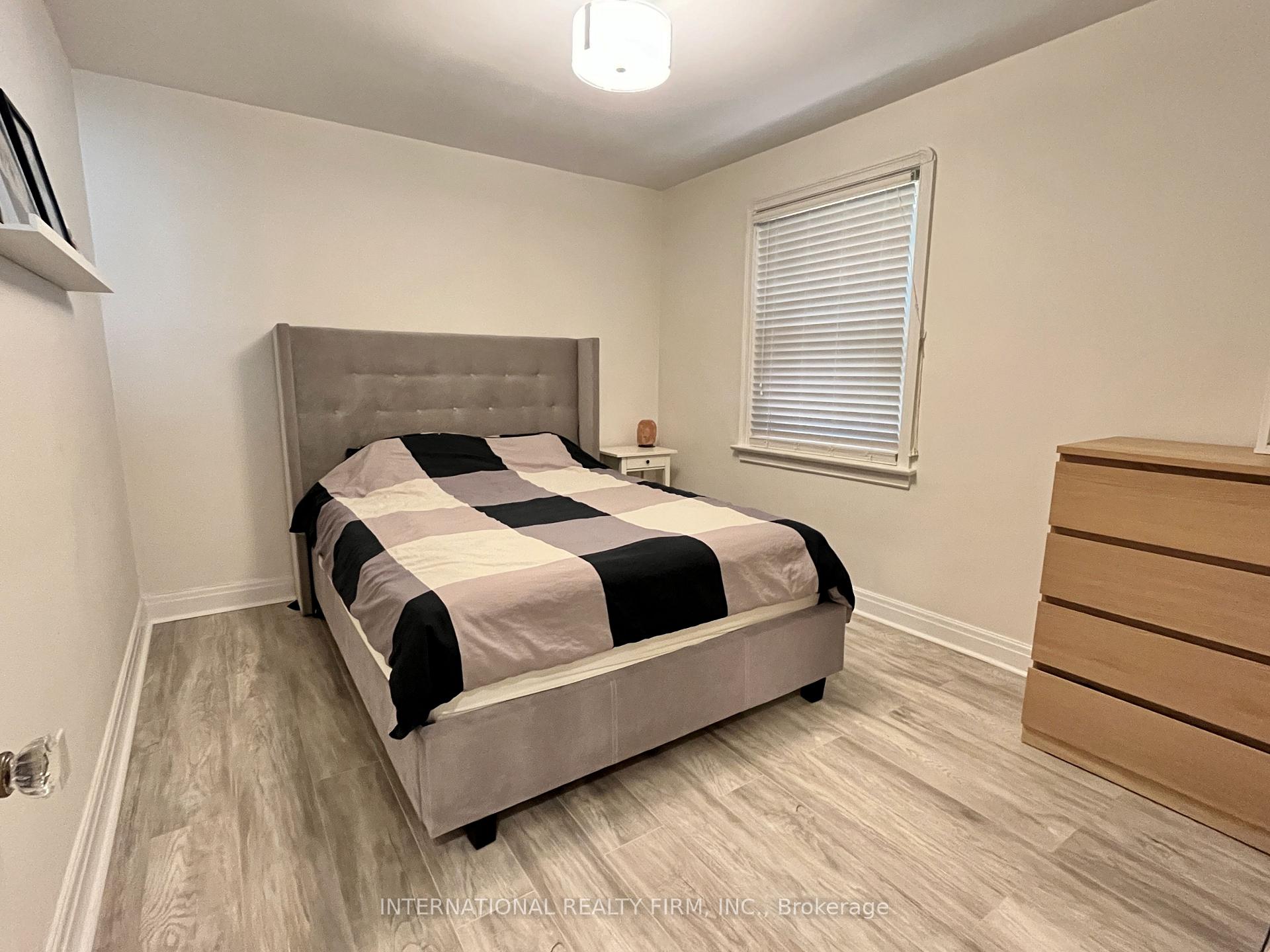 Photo 21 of 688 Sammon Avenue, Toronto, Danforth Village-East York — HOMEH