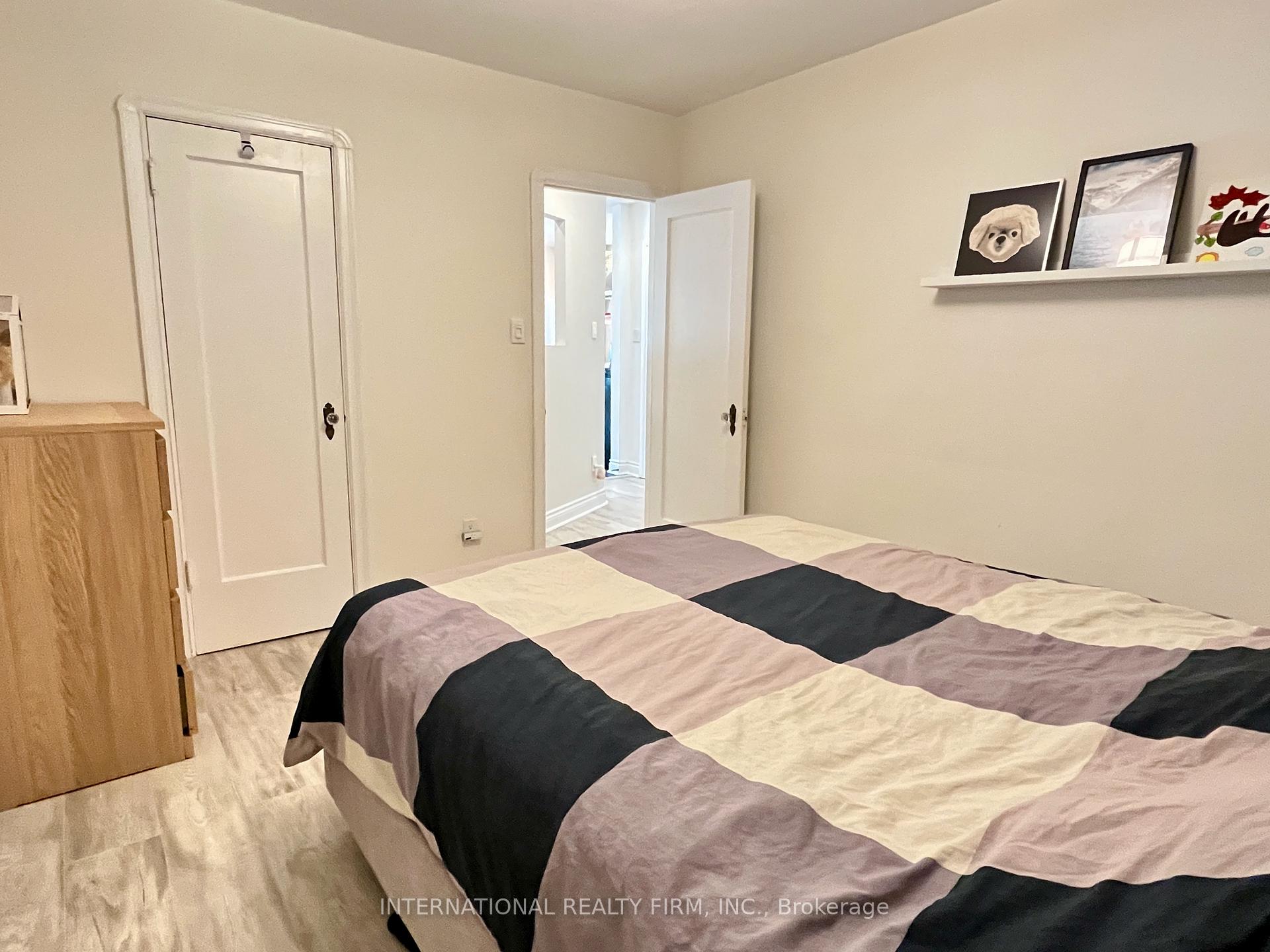 Photo 22 of 688 Sammon Avenue, Toronto, Danforth Village-East York — HOMEH