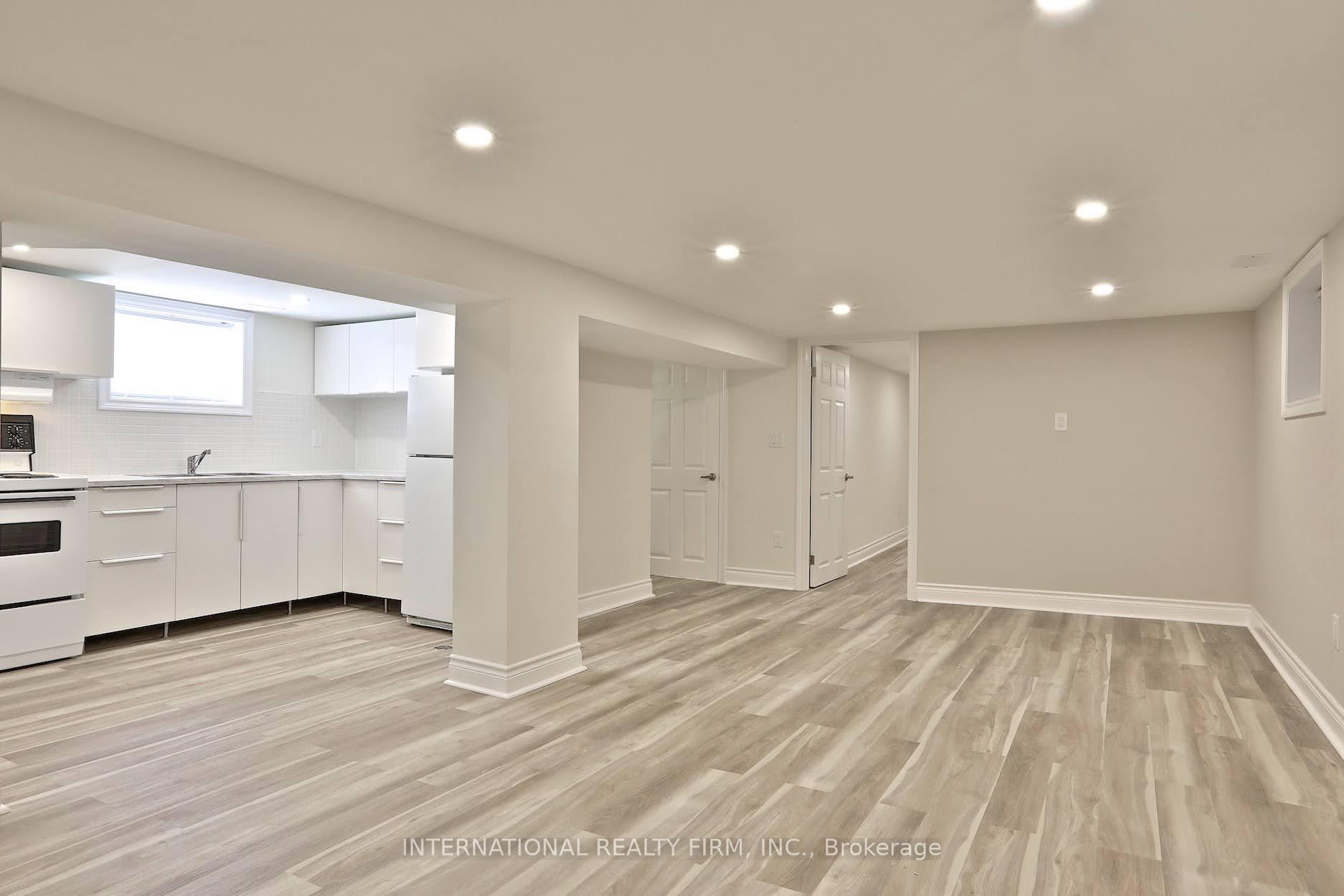 Photo 26 of 688 Sammon Avenue, Toronto, Danforth Village-East York — HOMEH
