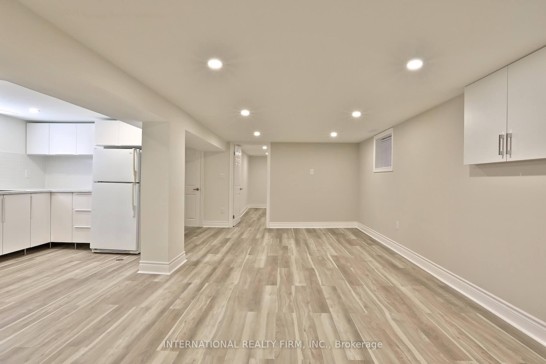 Photo 27 of 688 Sammon Avenue, Toronto, Danforth Village-East York — HOMEH