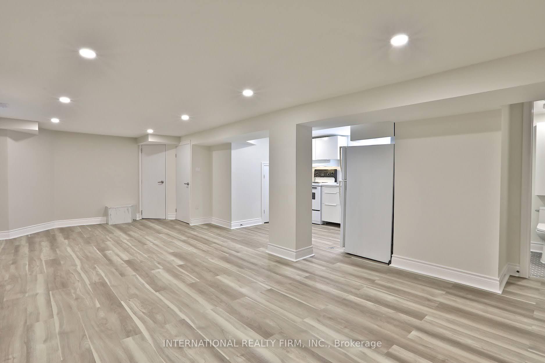 Photo 28 of 688 Sammon Avenue, Toronto, Danforth Village-East York — HOMEH