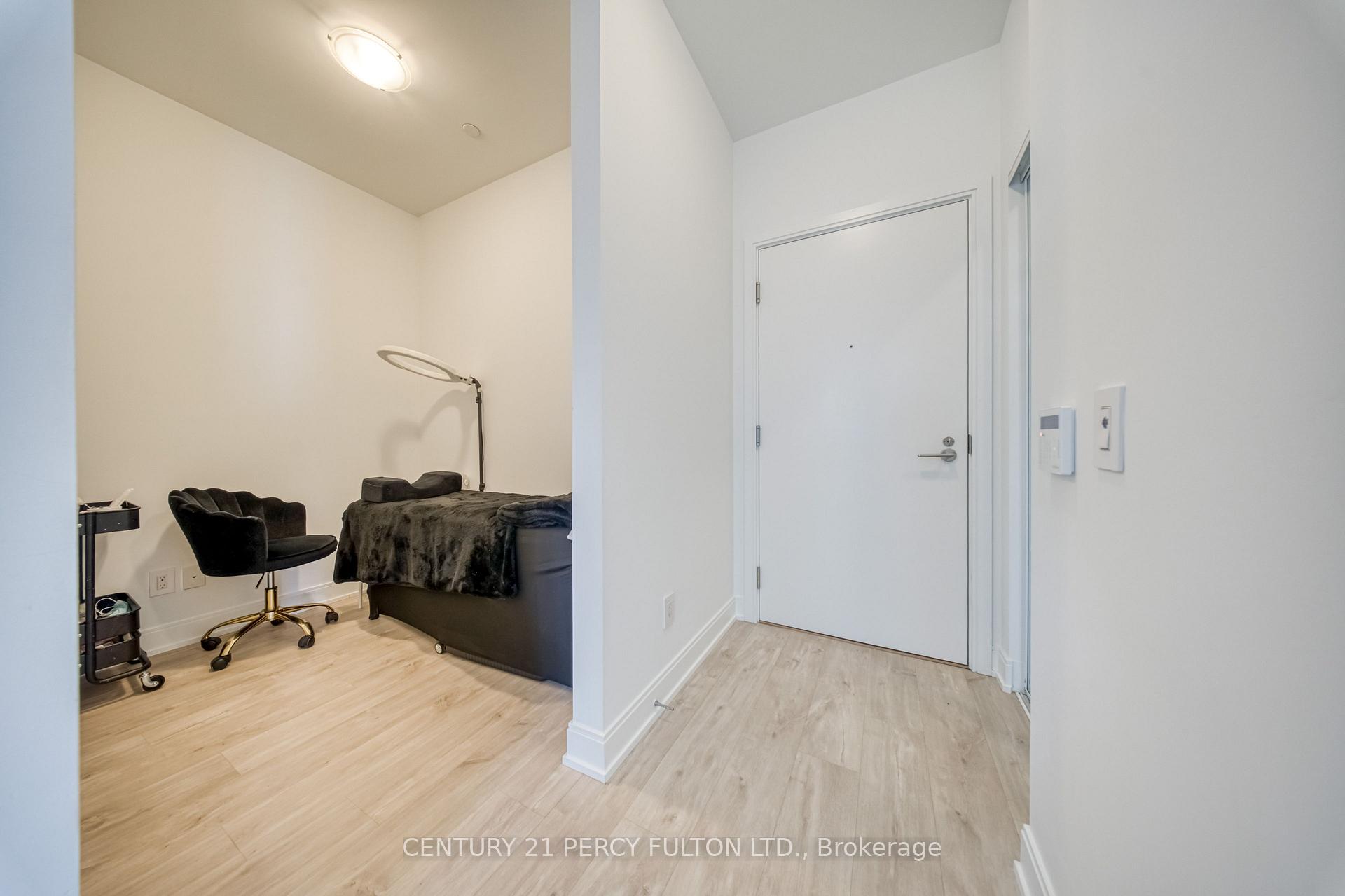 Photo 6 of Unit 1207, 70 Annie Craig Drive, Etobicoke, Mimico — HOMEH