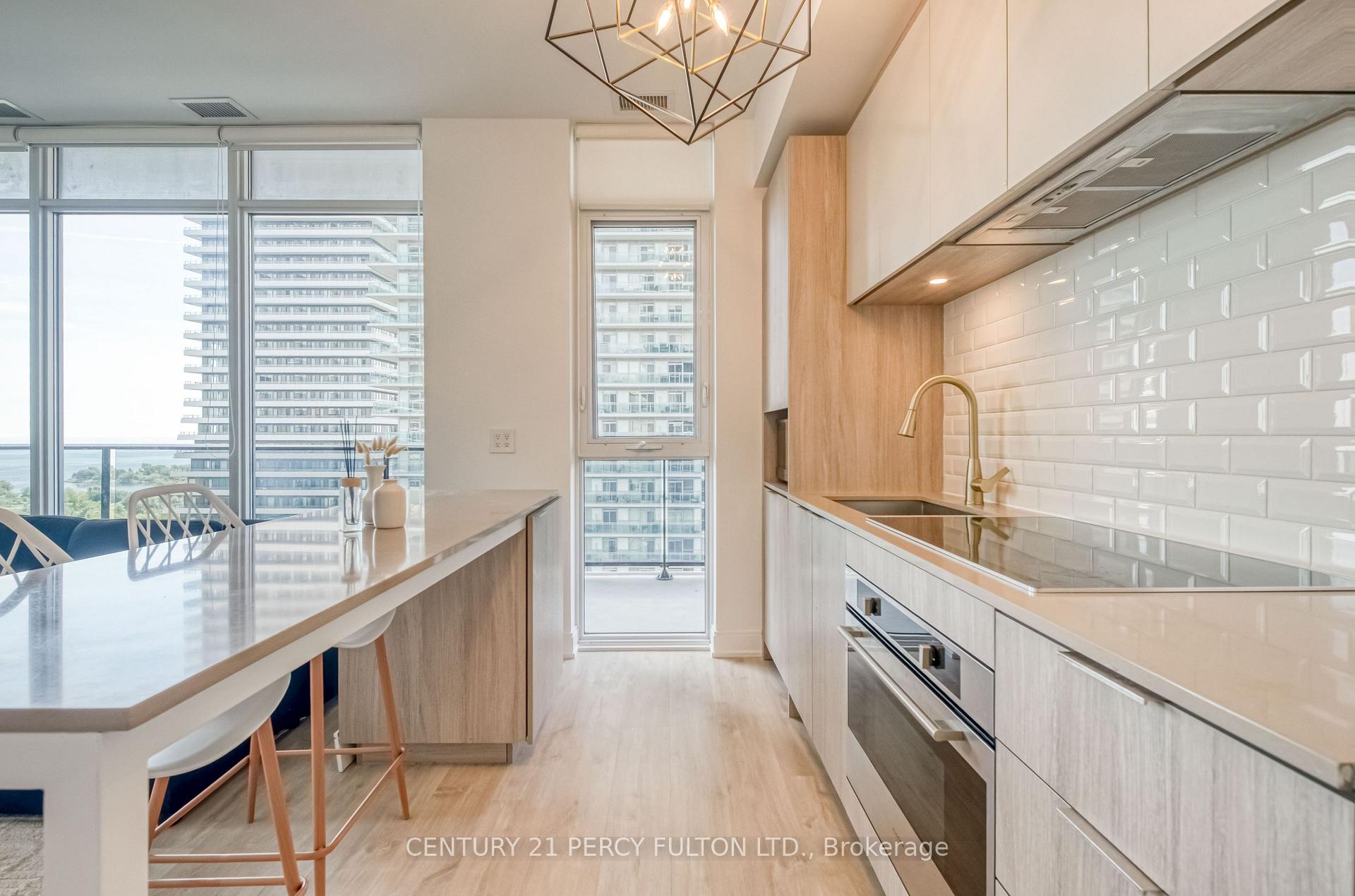 Photo 8 of Unit 1207, 70 Annie Craig Drive, Etobicoke, Mimico — HOMEH