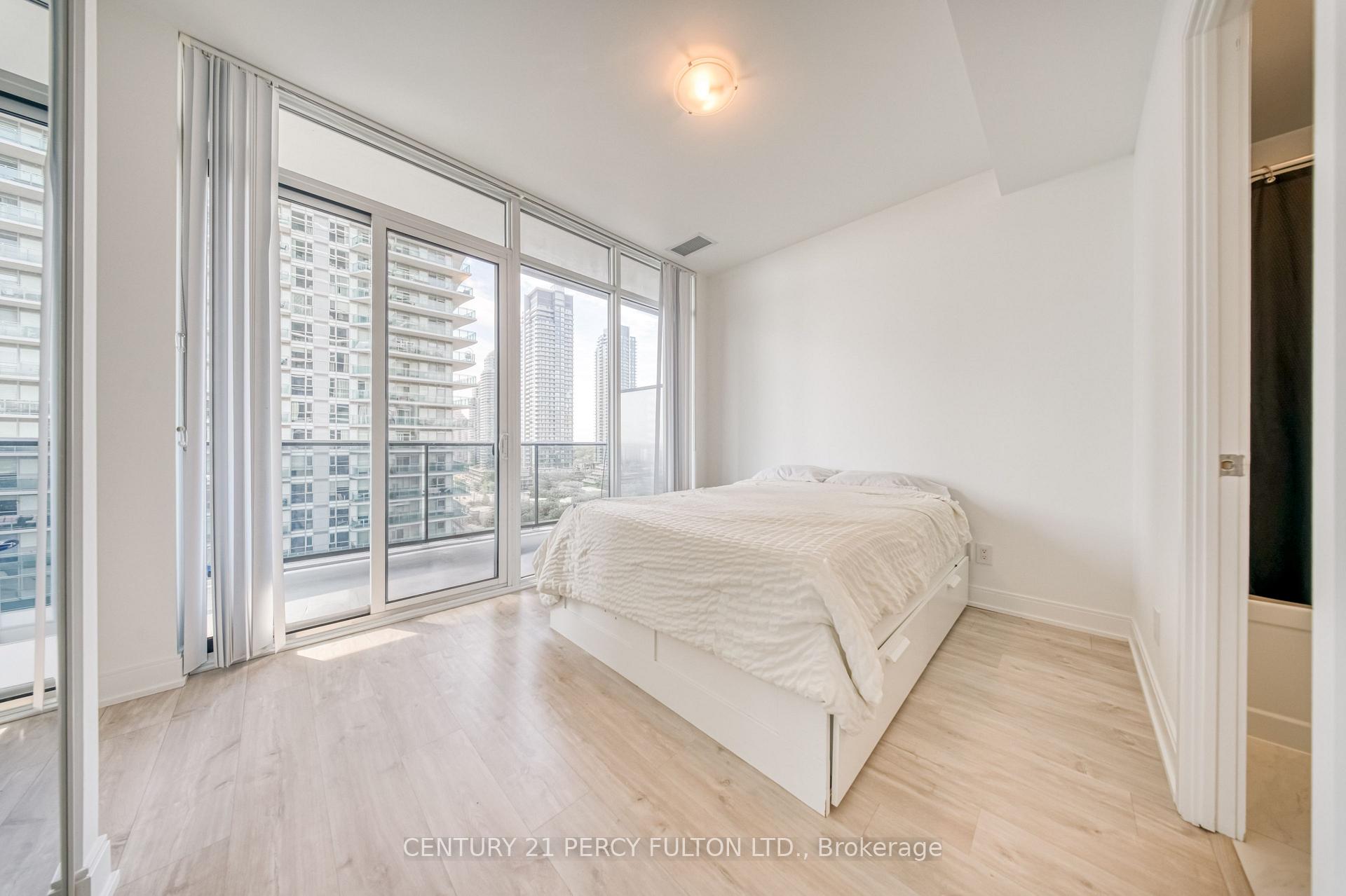 Photo 18 of Unit 1207, 70 Annie Craig Drive, Etobicoke, Mimico — HOMEH