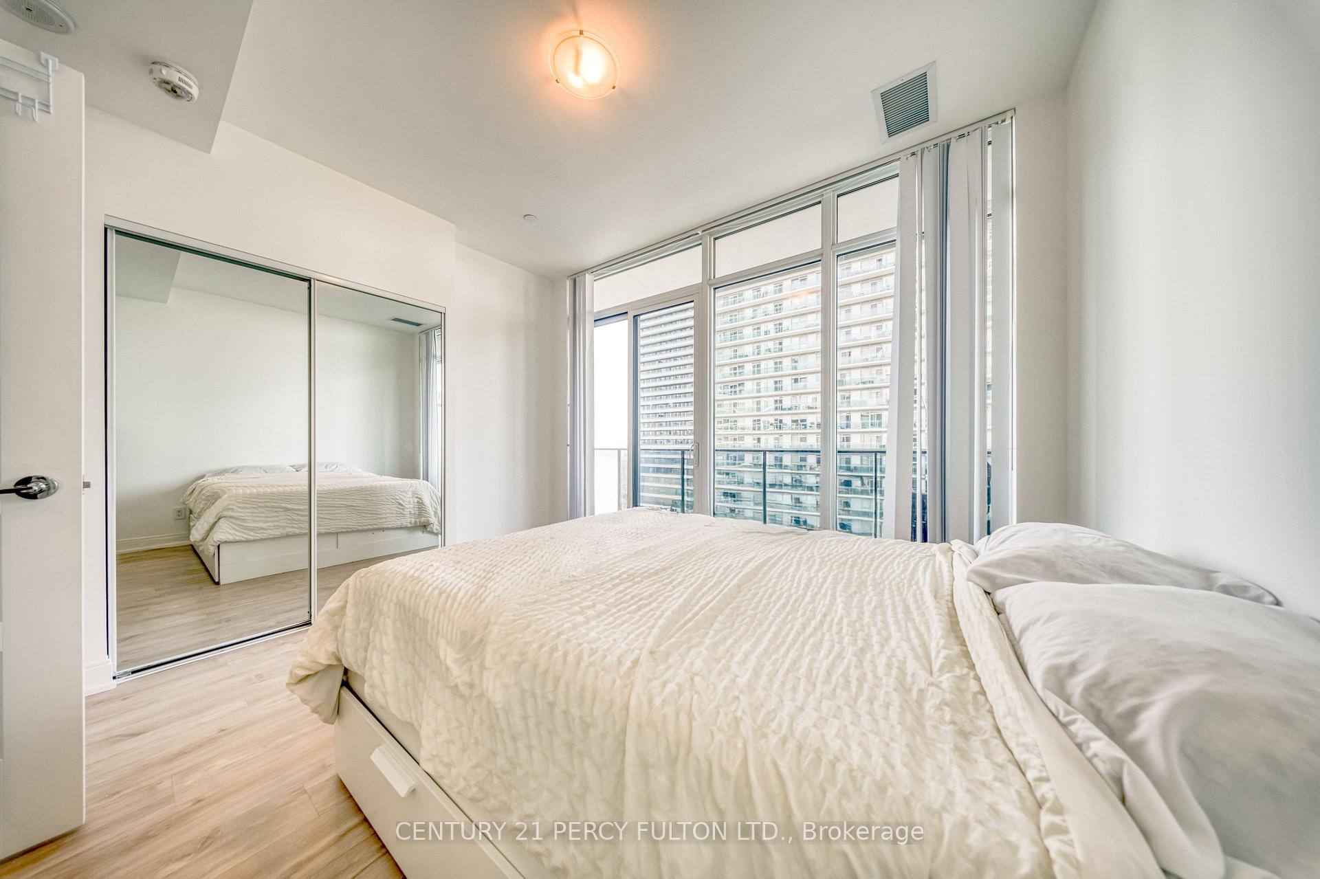 Photo 20 of Unit 1207, 70 Annie Craig Drive, Etobicoke, Mimico — HOMEH