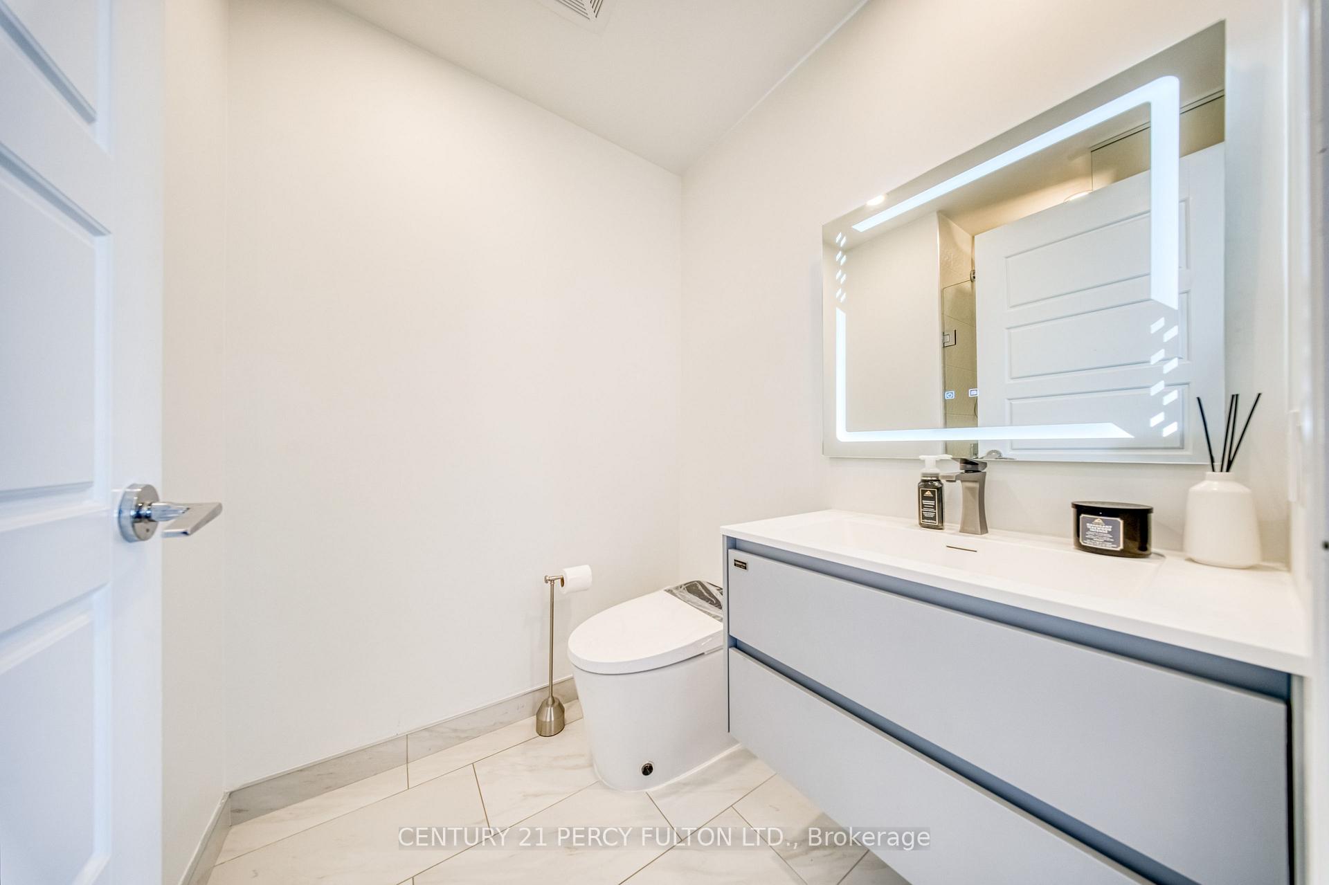 Photo 25 of Unit 1207, 70 Annie Craig Drive, Etobicoke, Mimico — HOMEH