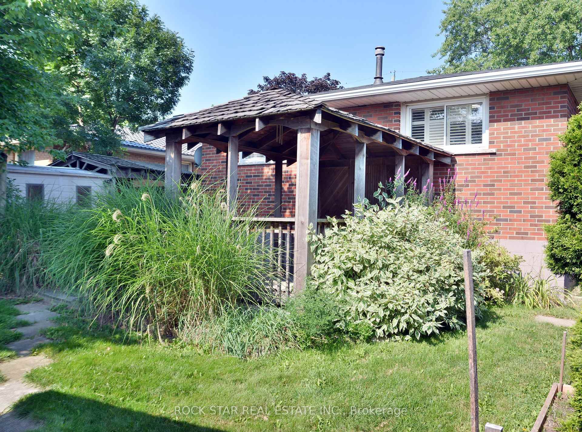 Photo 33 of 867 Upper Sherman Avenue, Hamilton, Thorner — HOMEH