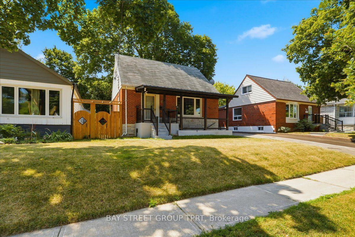Photo of 134 Clearbrooke Circle