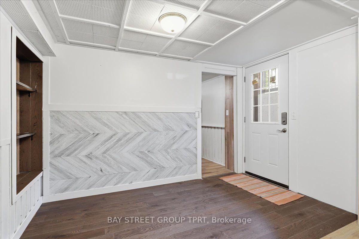 Photo 36 of 134 Clearbrooke Circle, Etobicoke, Rexdale-Kipling — HOMEH