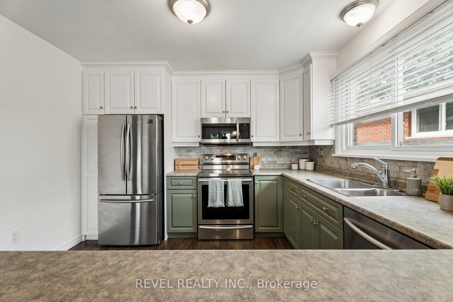 Photo 10 of 317 Rexford Drive, Hamilton, Randall — HOMEH