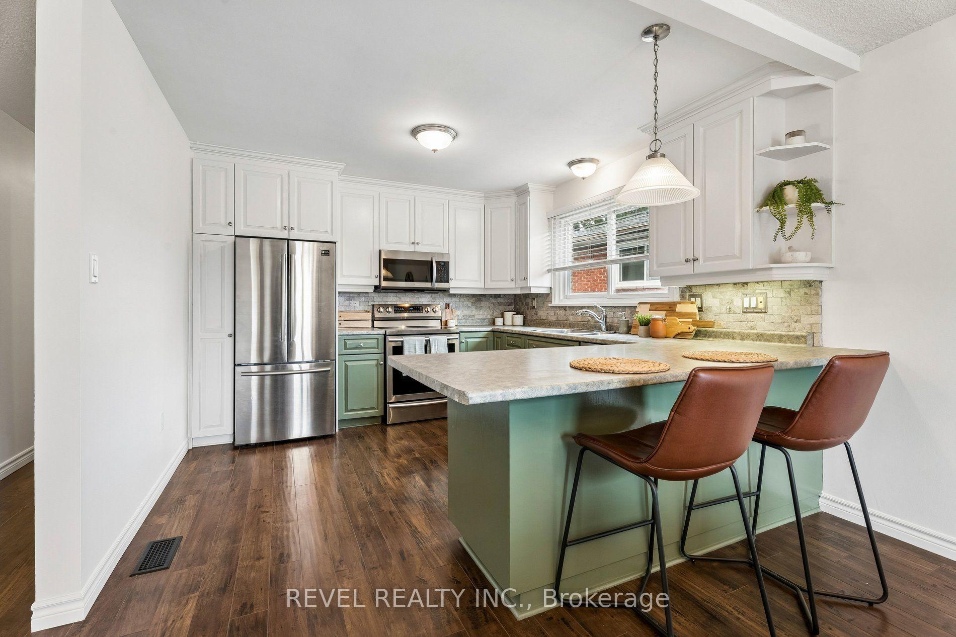 Photo 11 of 317 Rexford Drive, Hamilton, Randall — HOMEH