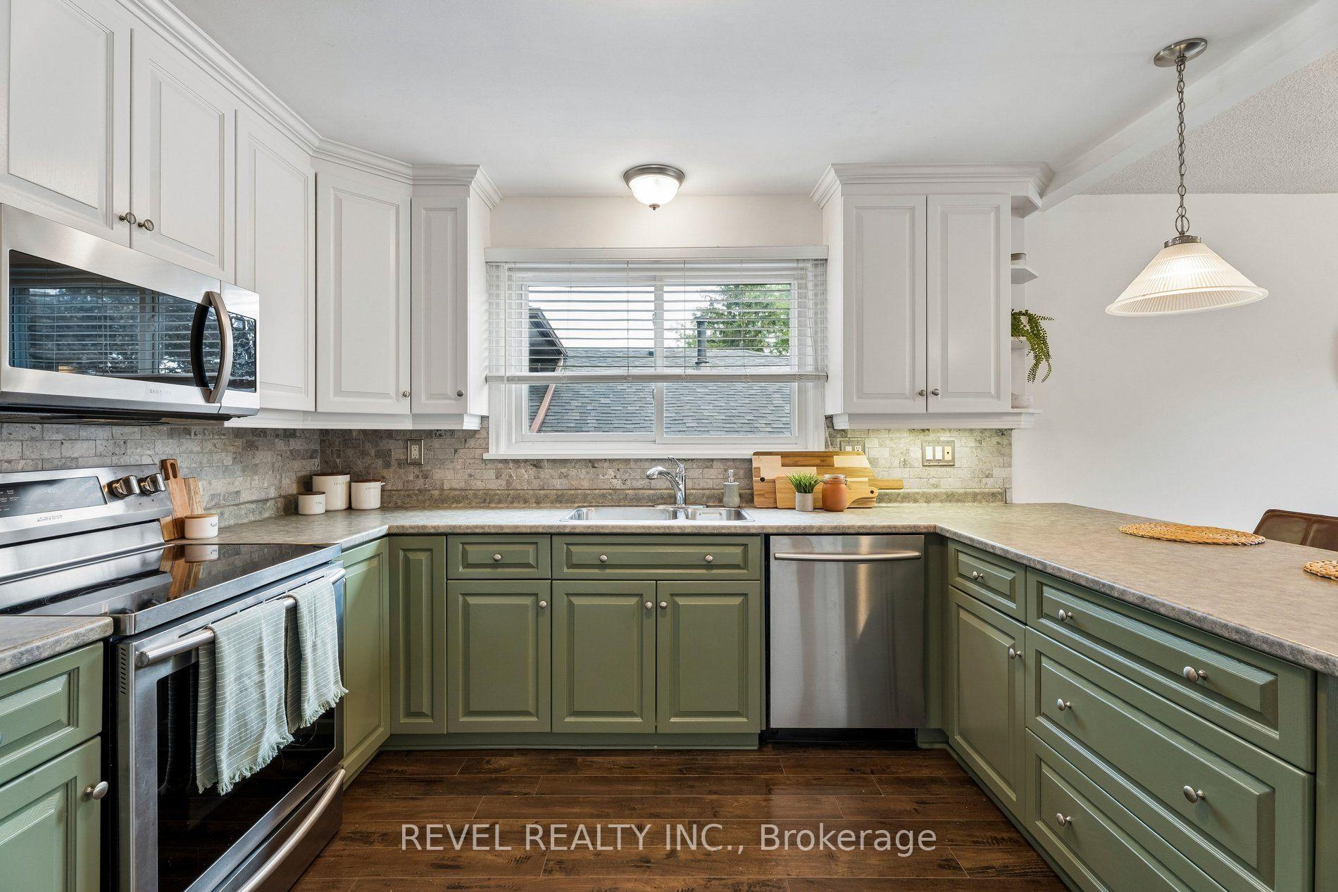 Photo 13 of 317 Rexford Drive, Hamilton, Randall — HOMEH