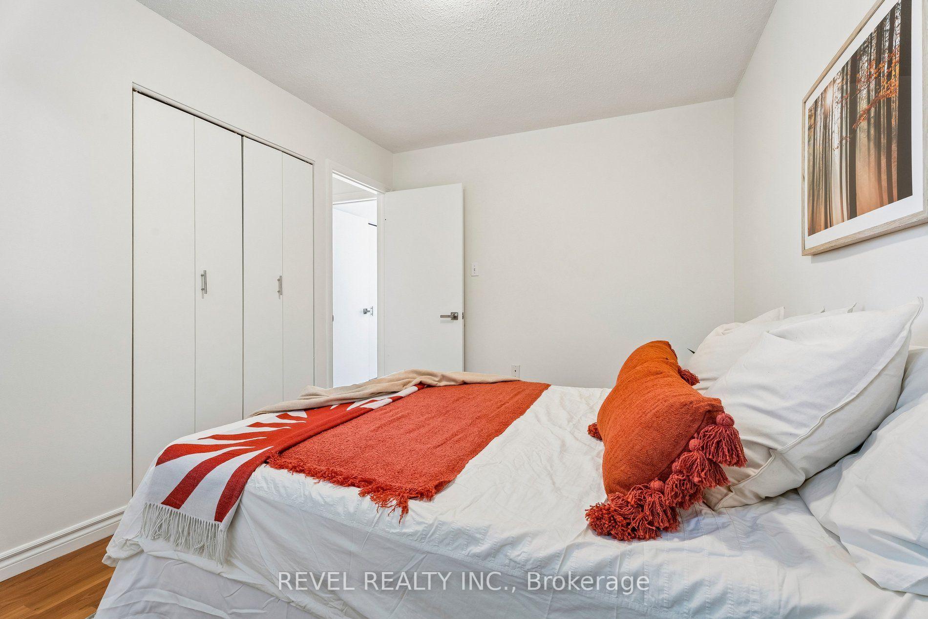 Photo 24 of 317 Rexford Drive, Hamilton, Randall — HOMEH