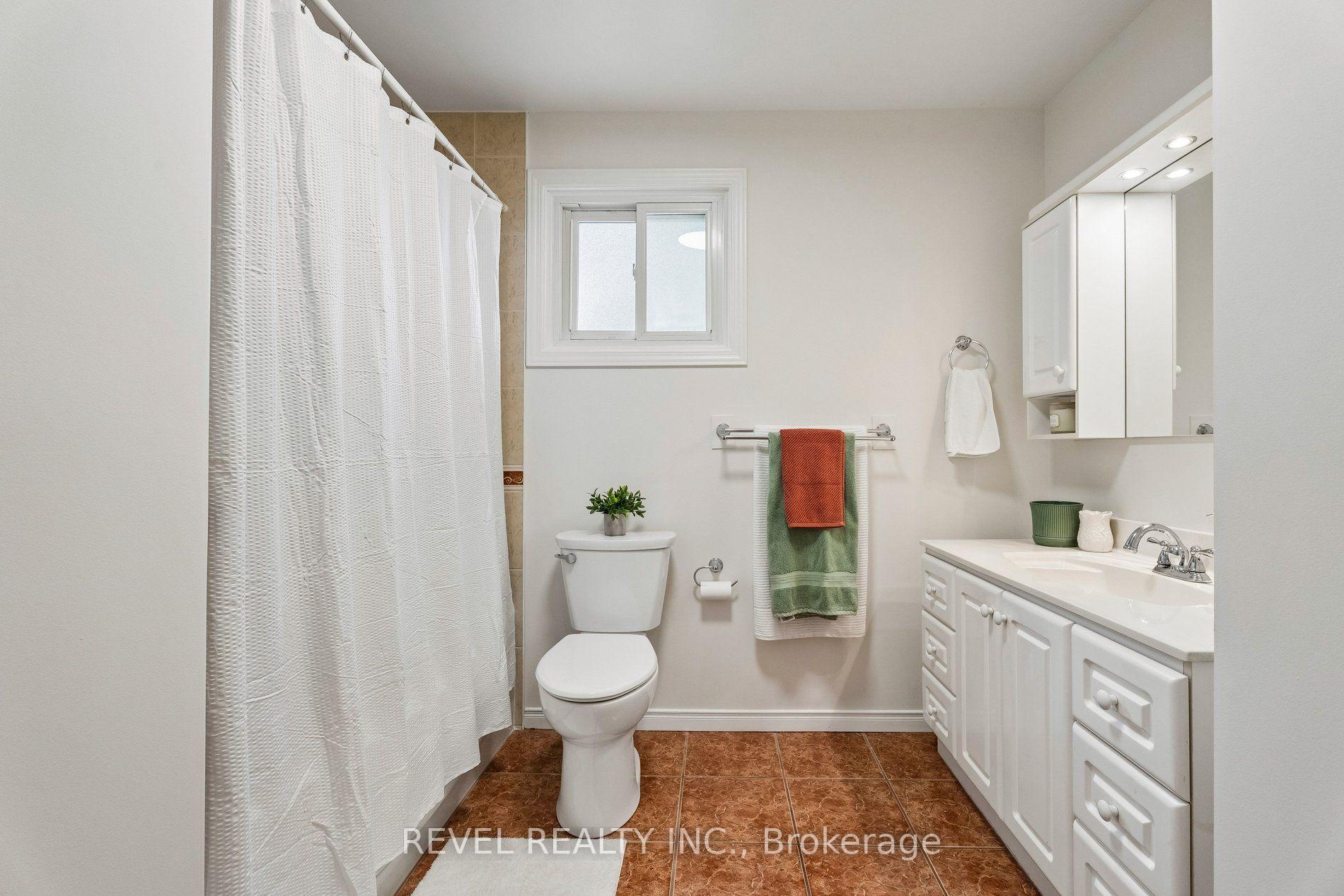 Photo 42 of 317 Rexford Drive, Hamilton, Randall — HOMEH