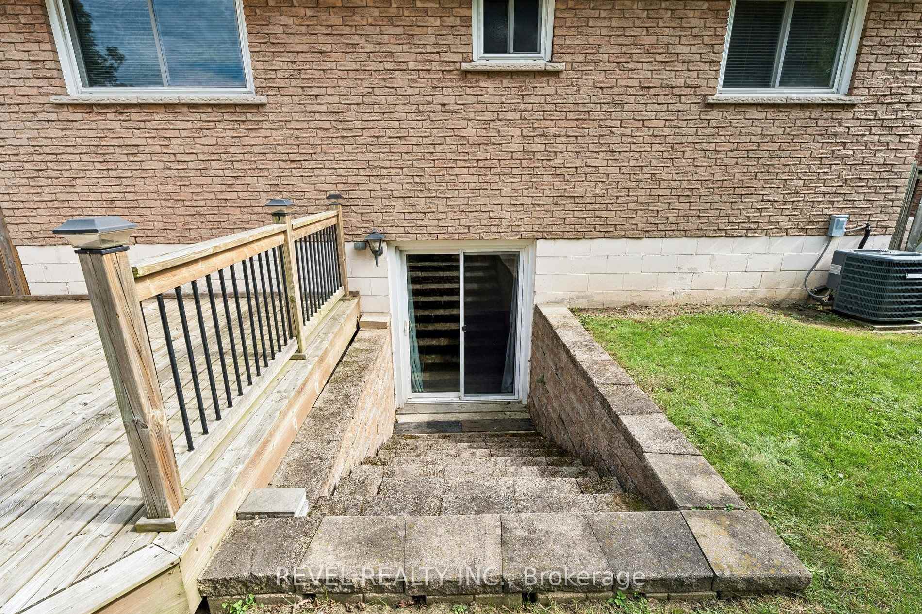 Photo 45 of 317 Rexford Drive, Hamilton, Randall — HOMEH