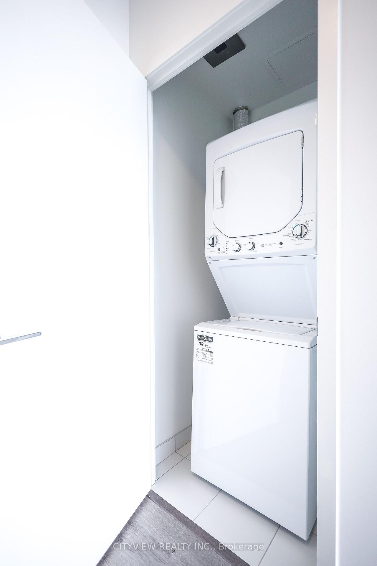 Photo 23 of Unit 1121, 285 Dufferin Street, Toronto, South Parkdale — HOMEH