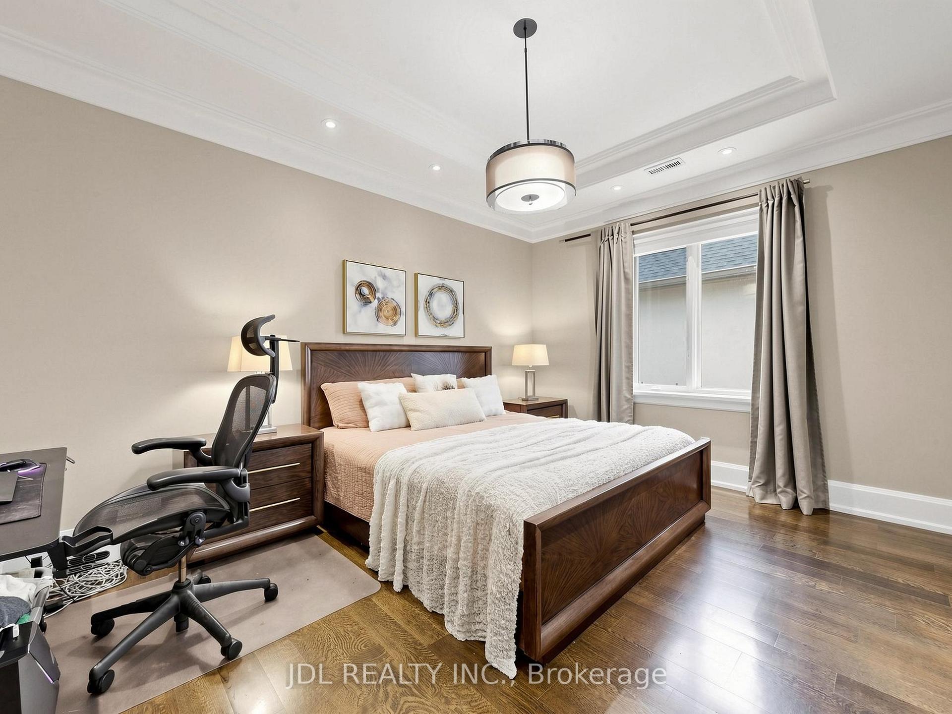 Photo 84 of 105 Arjay Crescent, North York, Bridle Path-Sunnybrook-York Mills — HOMEH