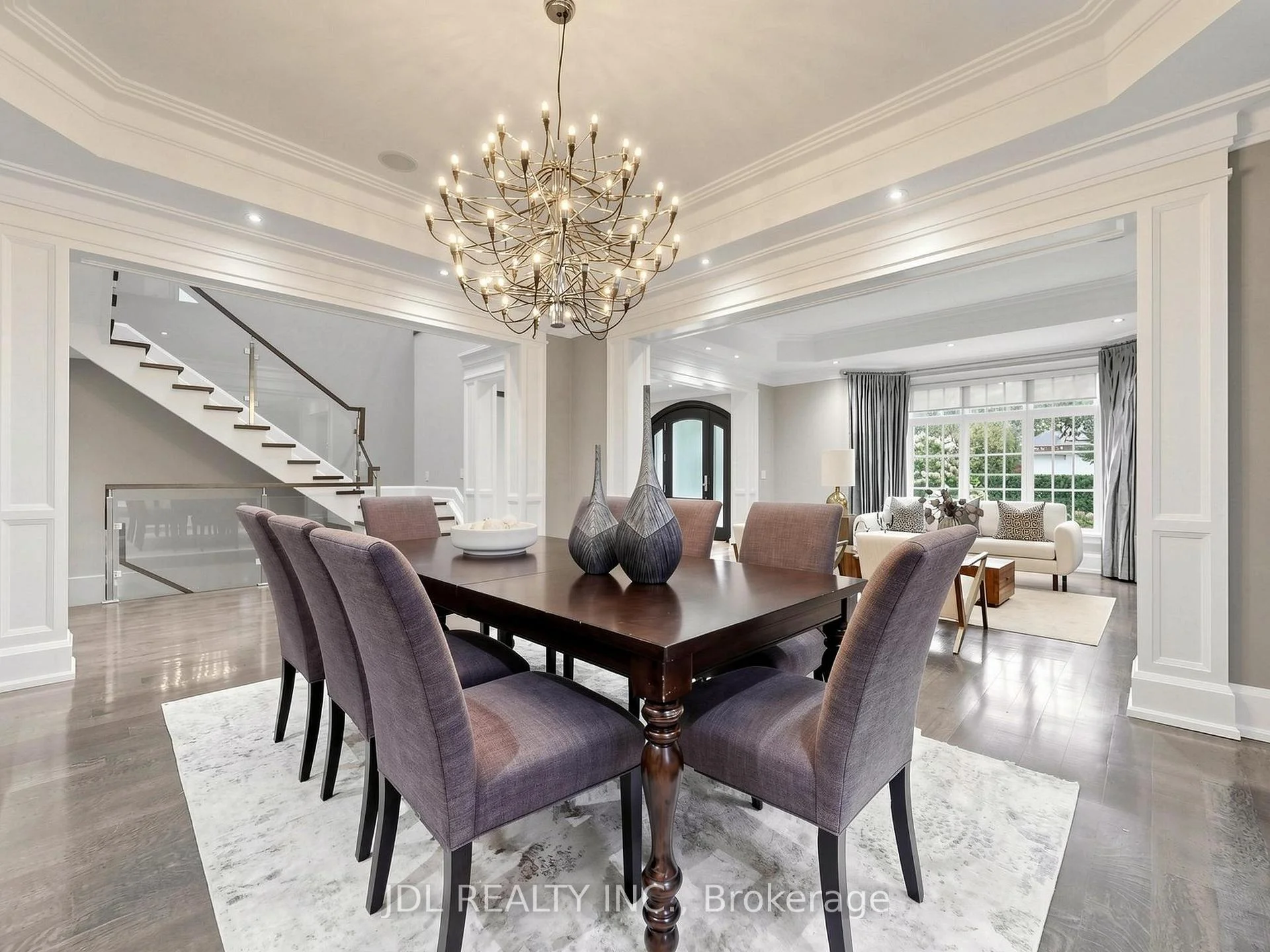 Photo 17 of 105 Arjay Crescent, North York, Bridle Path-Sunnybrook-York Mills — HOMEH