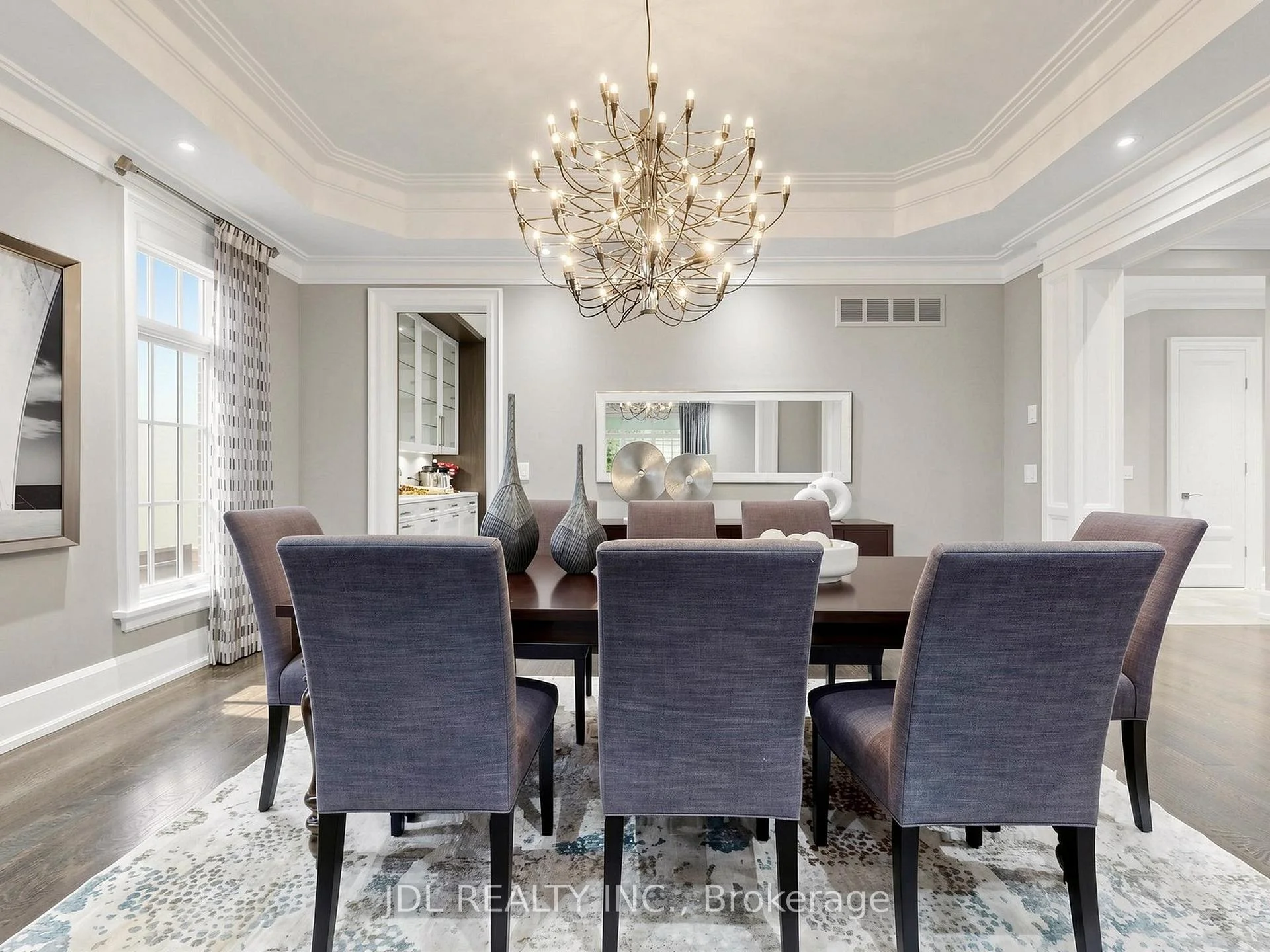 Photo 19 of 105 Arjay Crescent, North York, Bridle Path-Sunnybrook-York Mills — HOMEH