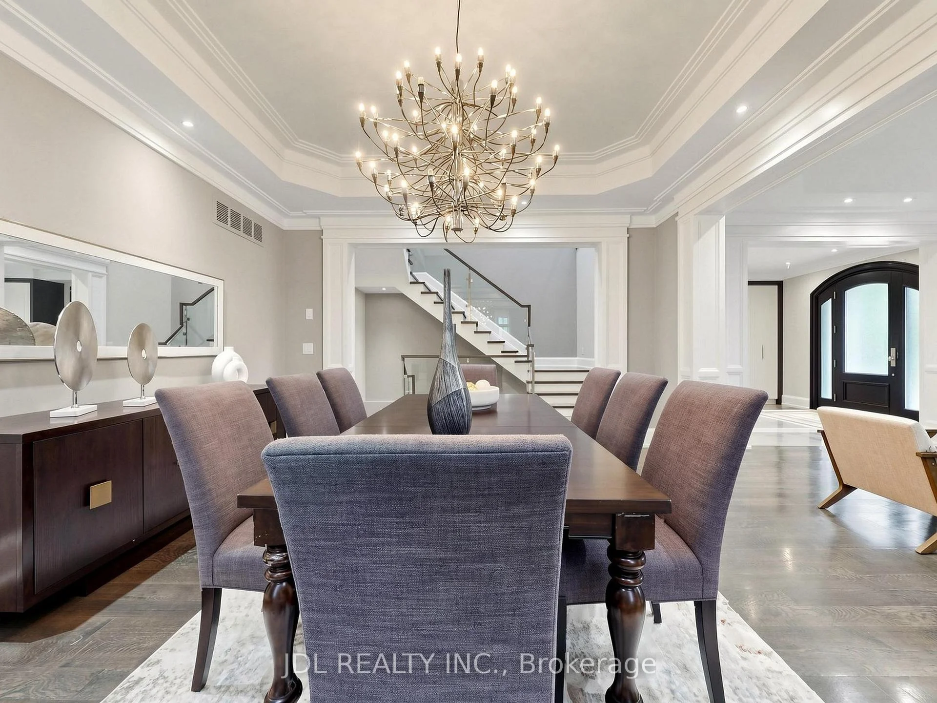 Photo 21 of 105 Arjay Crescent, North York, Bridle Path-Sunnybrook-York Mills — HOMEH