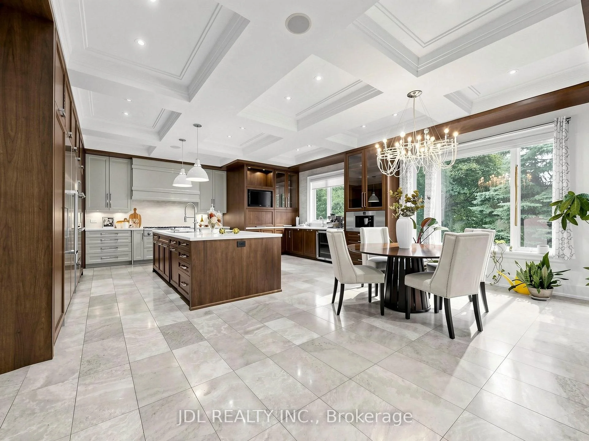 Photo 22 of 105 Arjay Crescent, North York, Bridle Path-Sunnybrook-York Mills — HOMEH