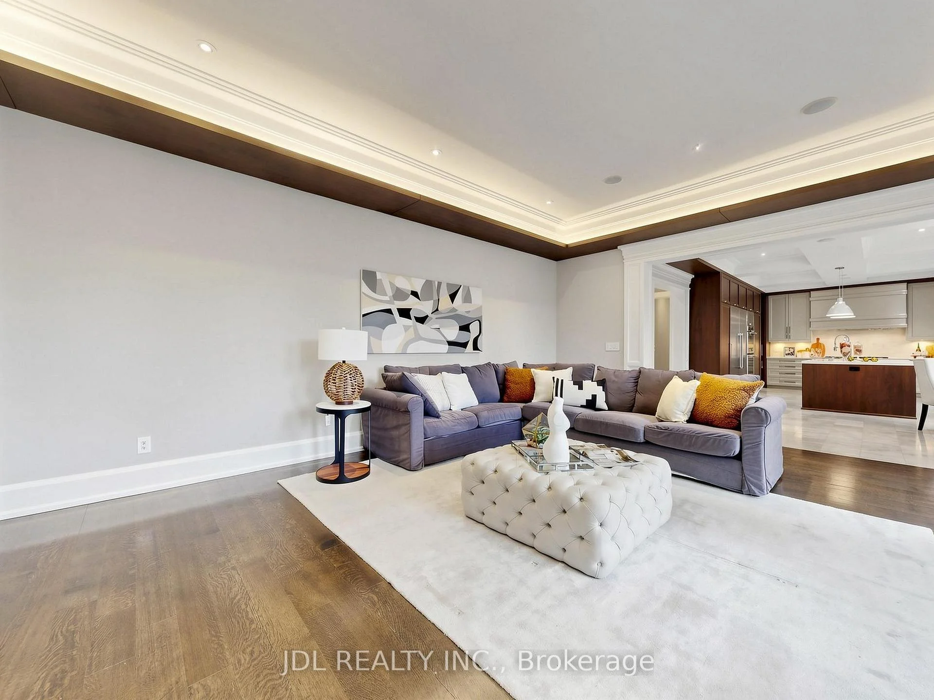 Photo 29 of 105 Arjay Crescent, North York, Bridle Path-Sunnybrook-York Mills — HOMEH