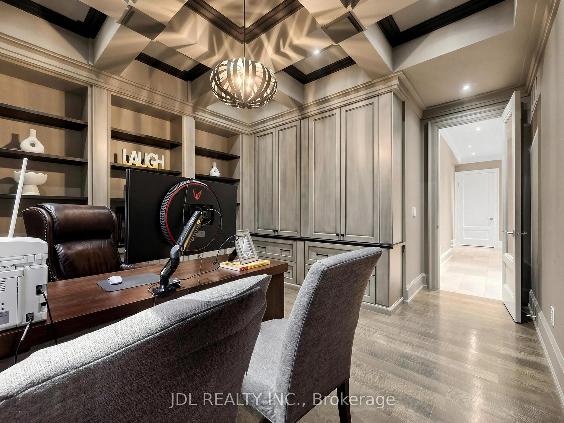 Photo 59 of 105 Arjay Crescent, North York, Bridle Path-Sunnybrook-York Mills — HOMEH