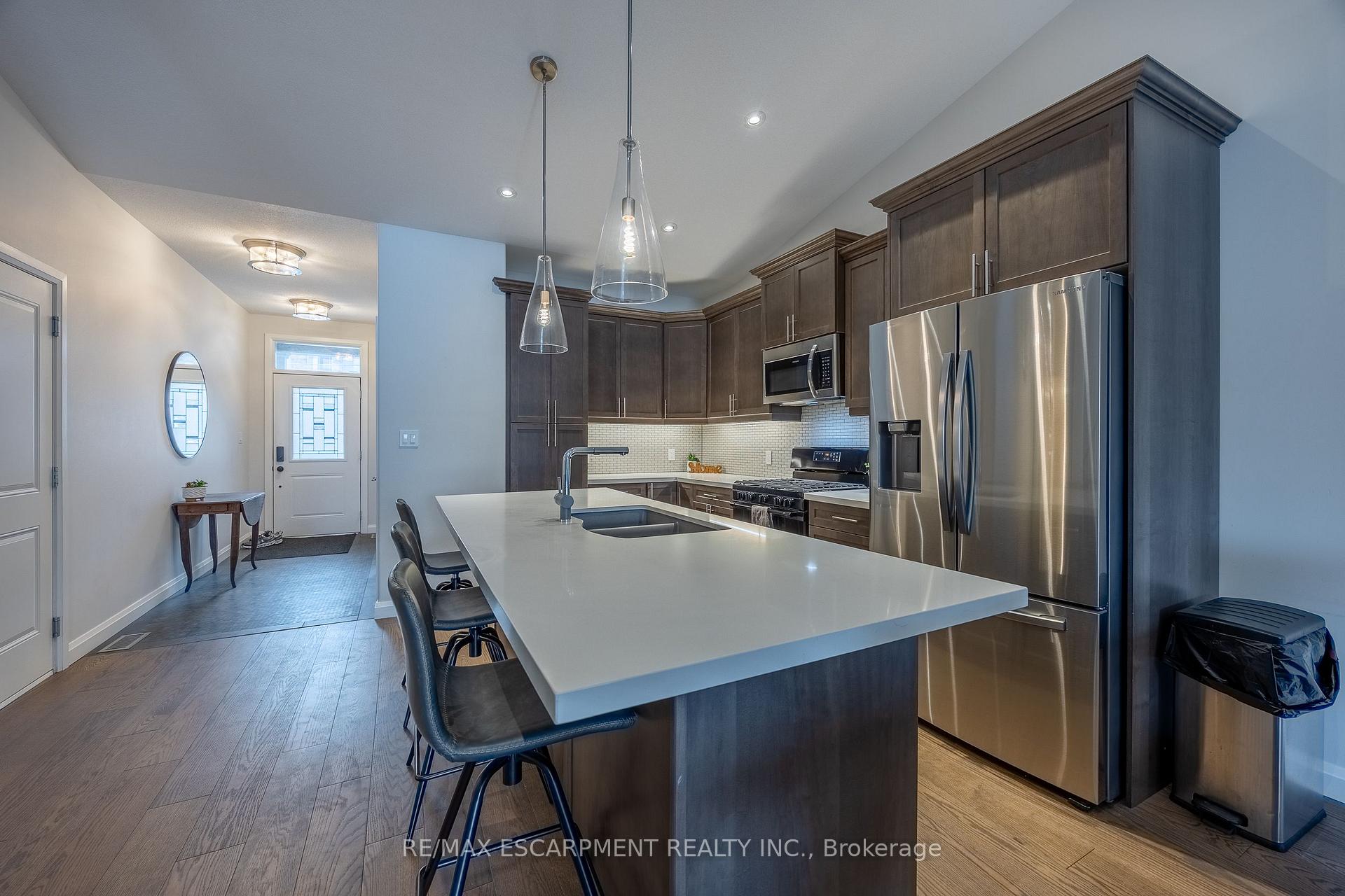 Photo 8 of Unit 7, 5 Old Hamilton Road, Norfolk, Port Dover — HOMEH