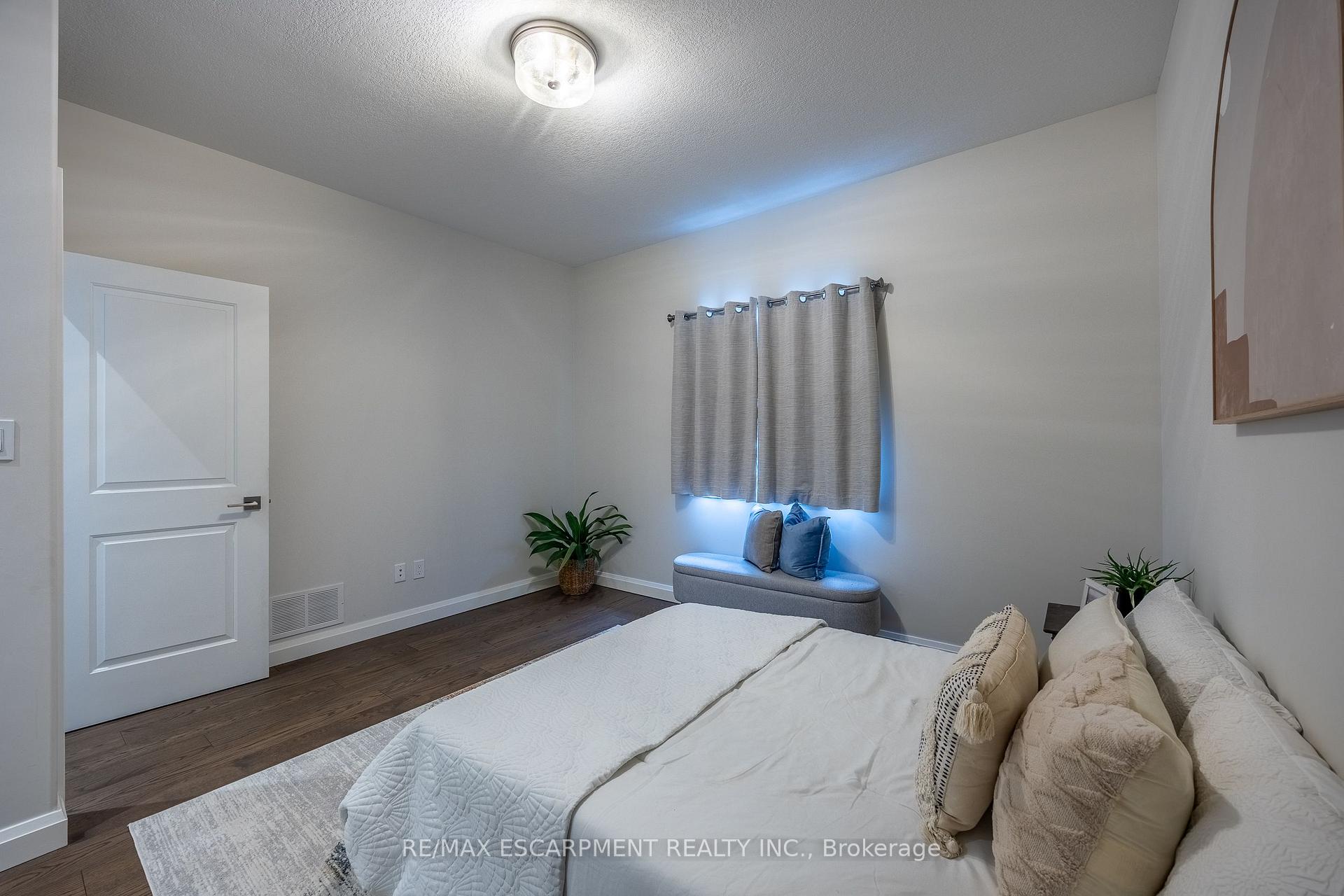 Photo 16 of Unit 7, 5 Old Hamilton Road, Norfolk, Port Dover — HOMEH