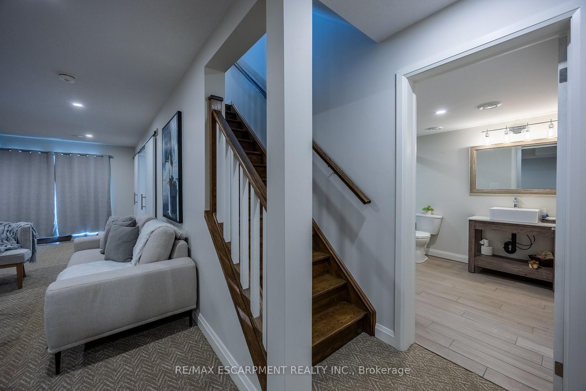 Photo 29 of Unit 7, 5 Old Hamilton Road, Norfolk, Port Dover — HOMEH