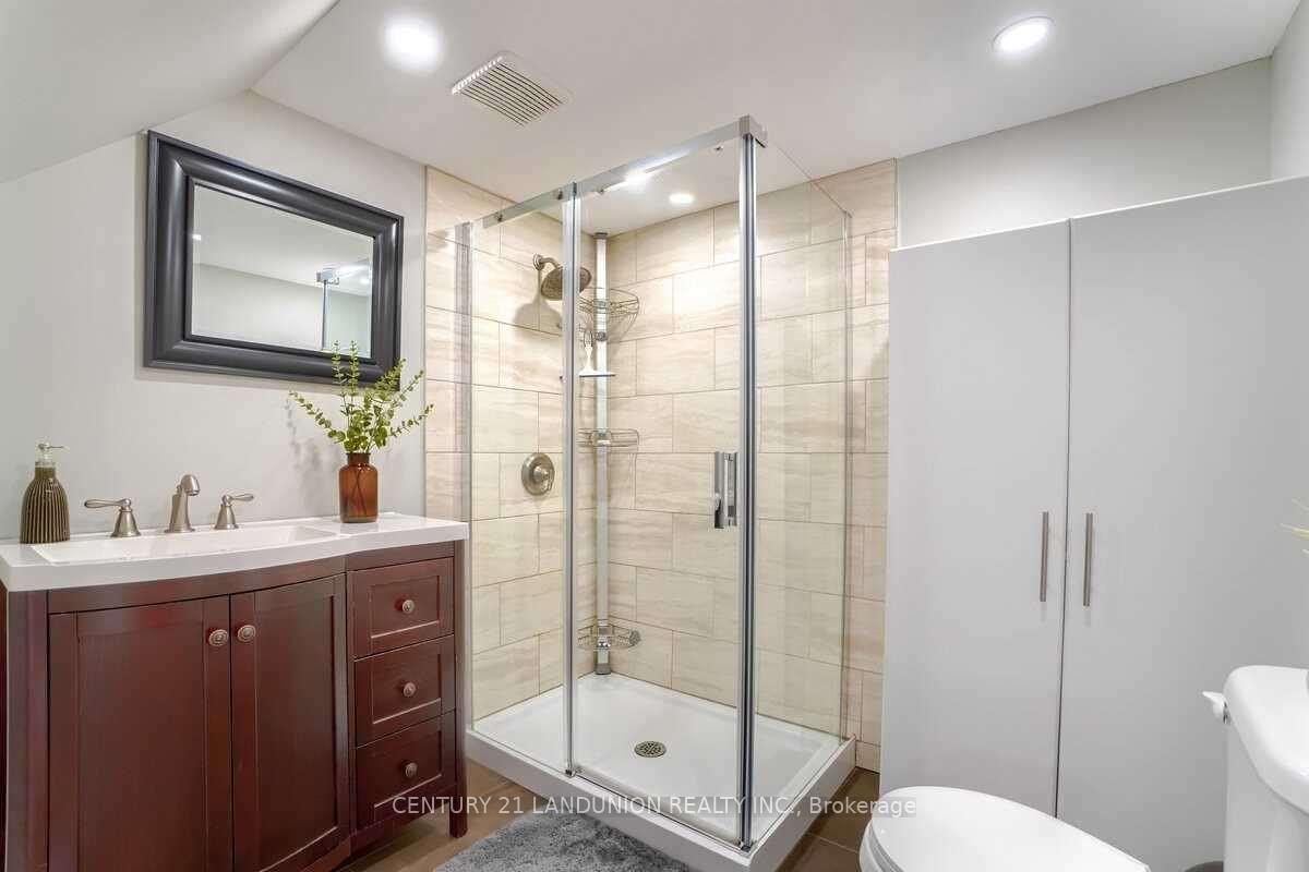 Photo 12 of 371 Elizabeth Street, Oshawa, McLaughlin — HOMEH