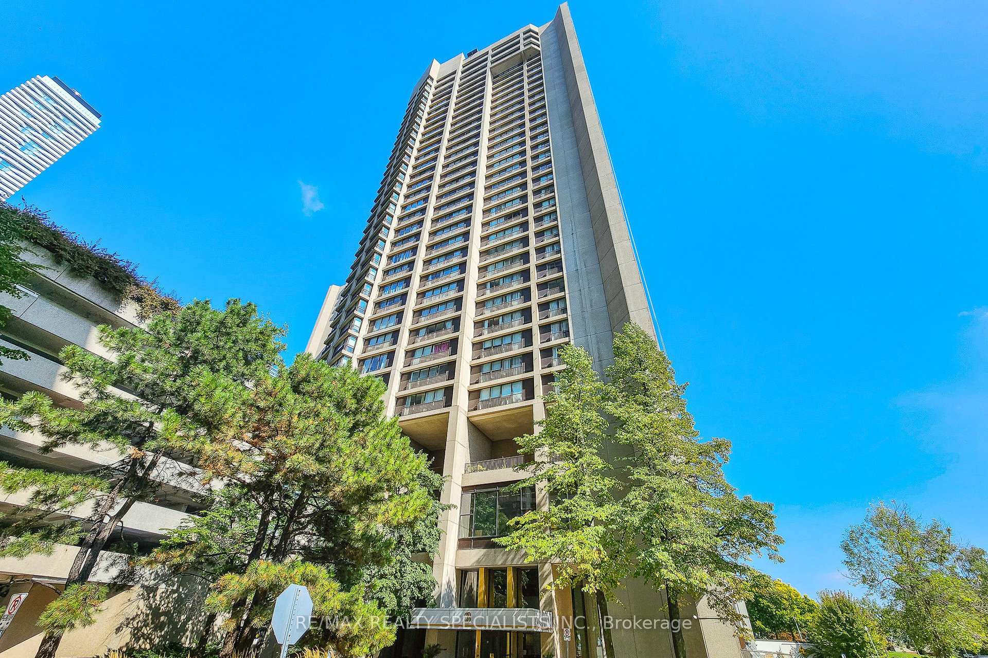 Photo 12 of Unit 1207, 33 Harbour Square, Toronto, Waterfront Communities — HOMEH