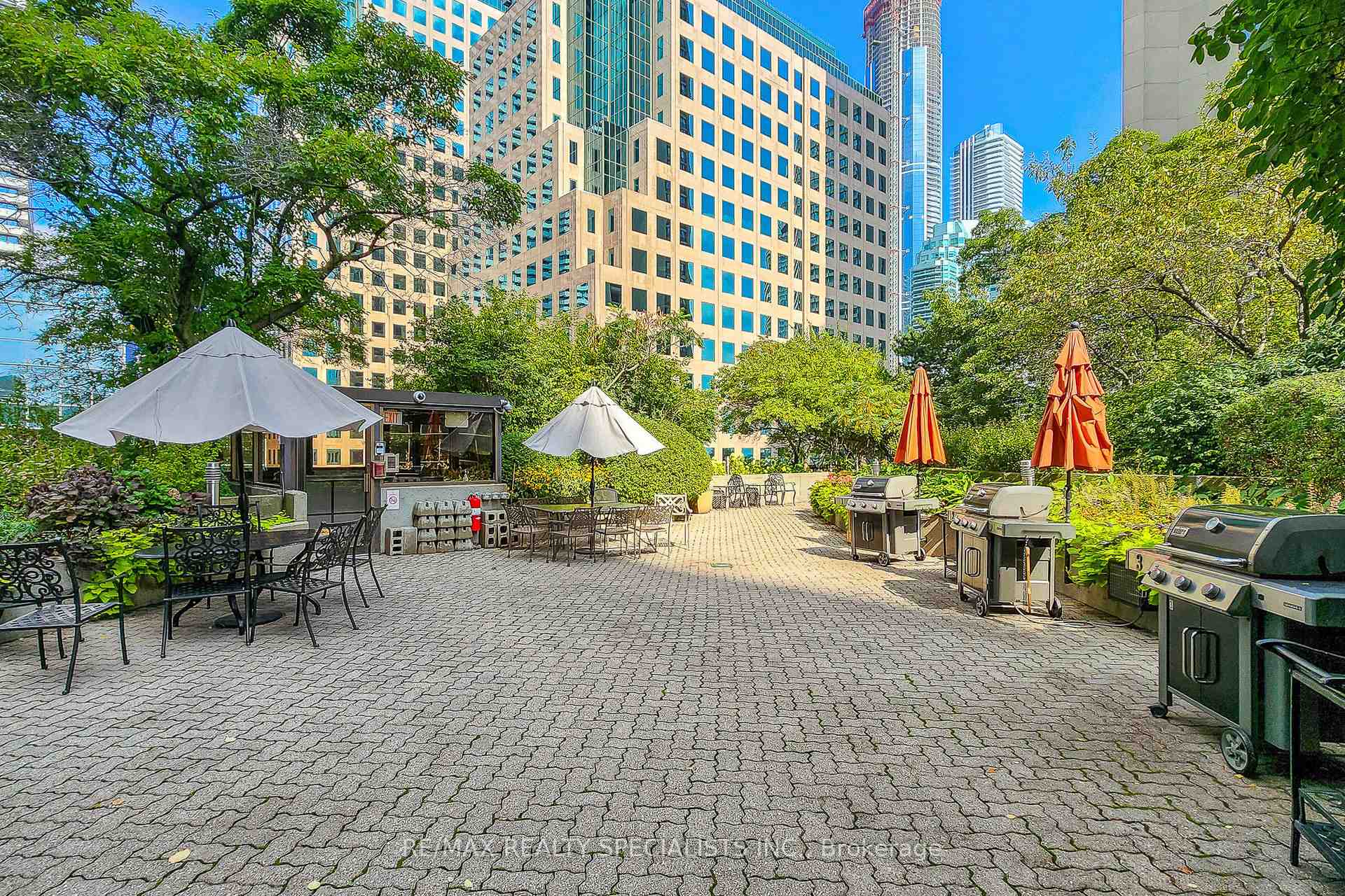 Photo 20 of Unit 1207, 33 Harbour Square, Toronto, Waterfront Communities — HOMEH