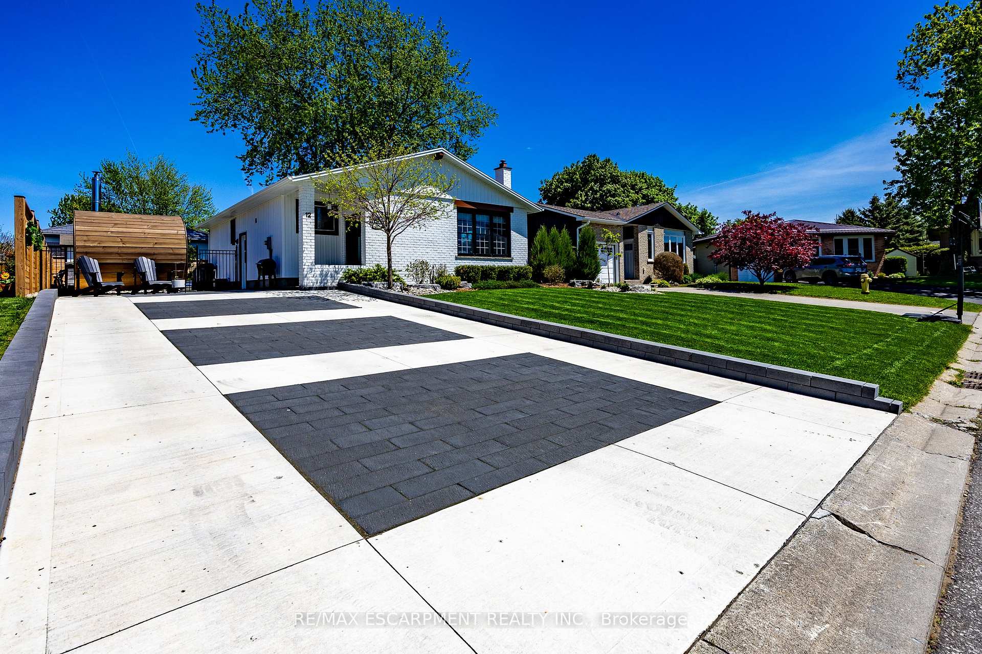 Photo of 12 Westdale Avenue