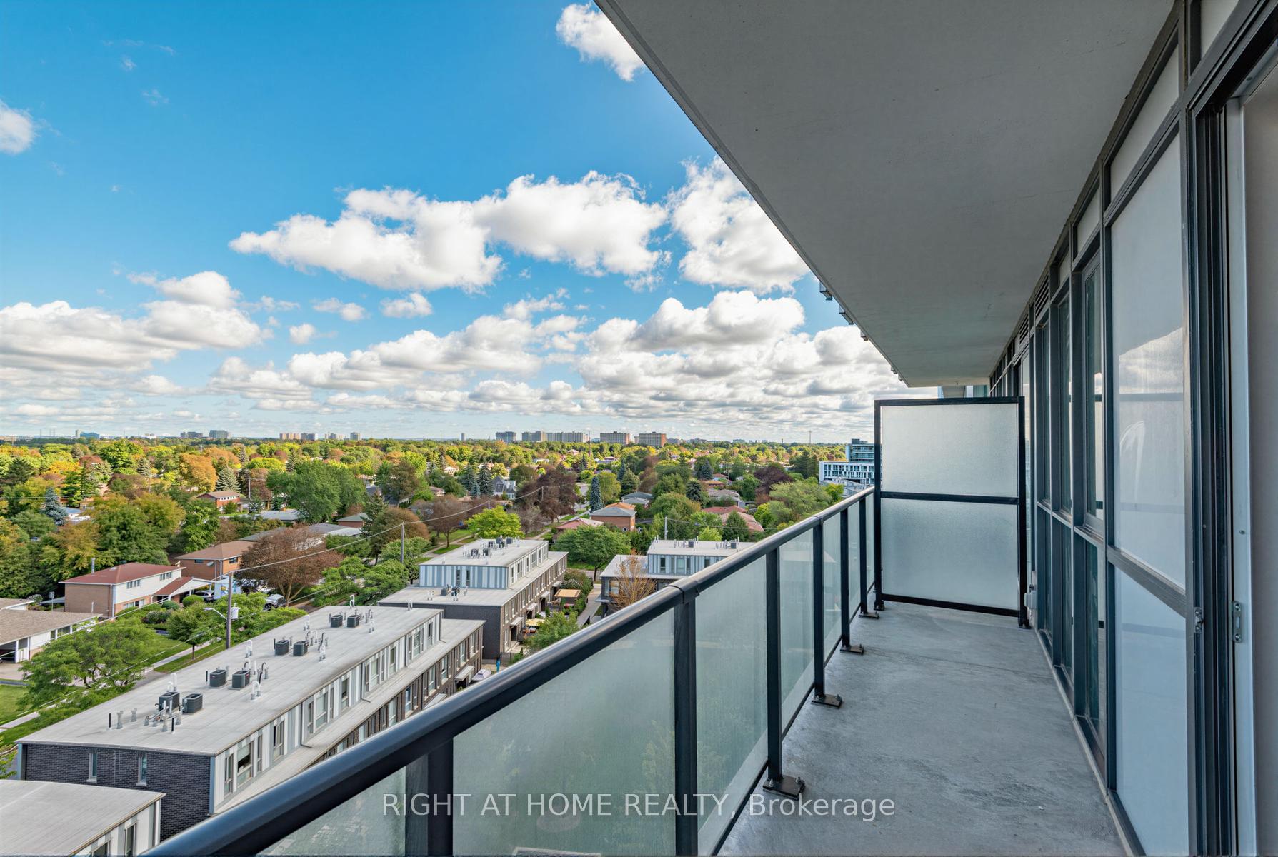 Photo 19 of Unit 7, 128 Fairview Mall Drive, North York, Don Valley Village — HOMEH