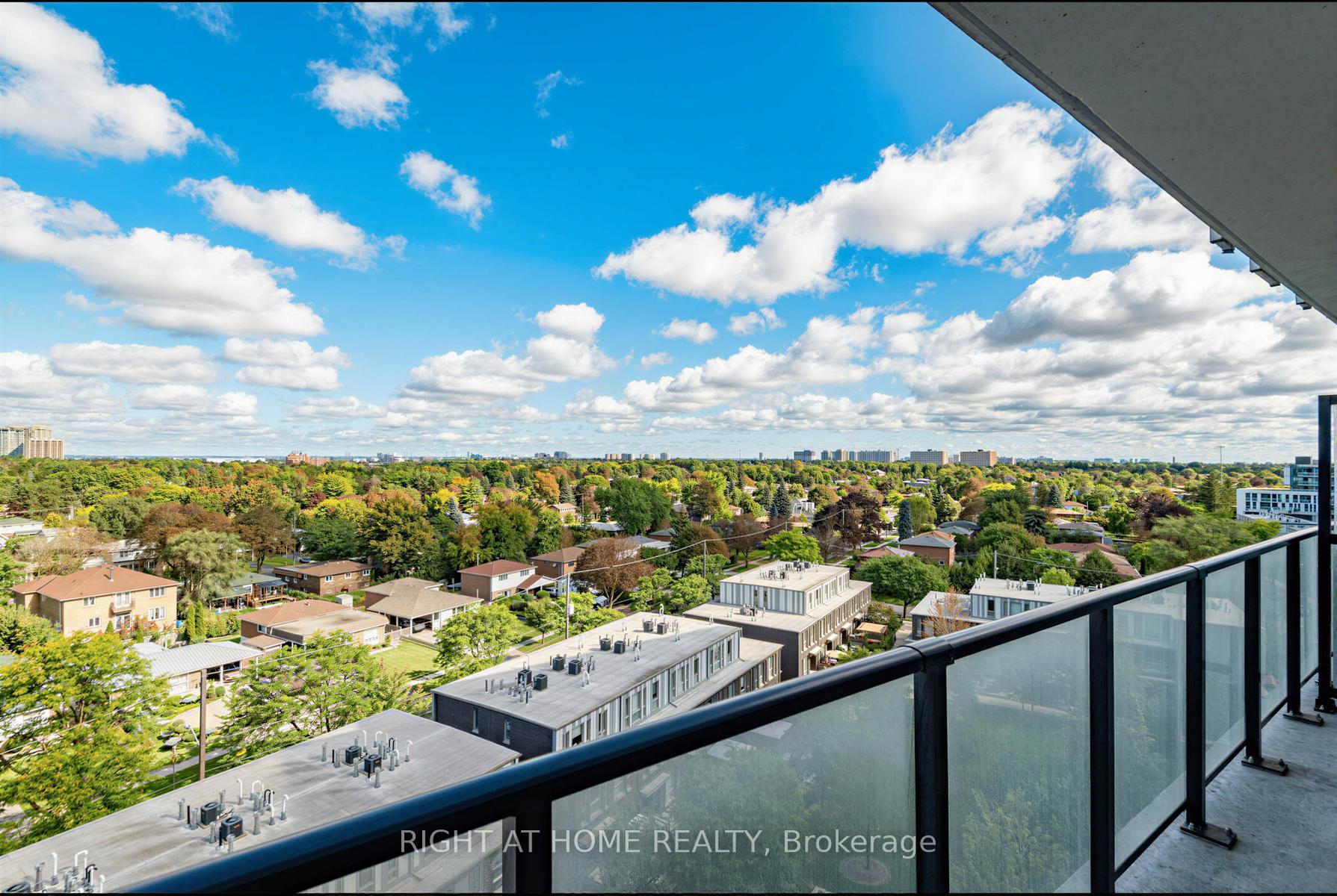 Photo 22 of Unit 7, 128 Fairview Mall Drive, North York, Don Valley Village — HOMEH