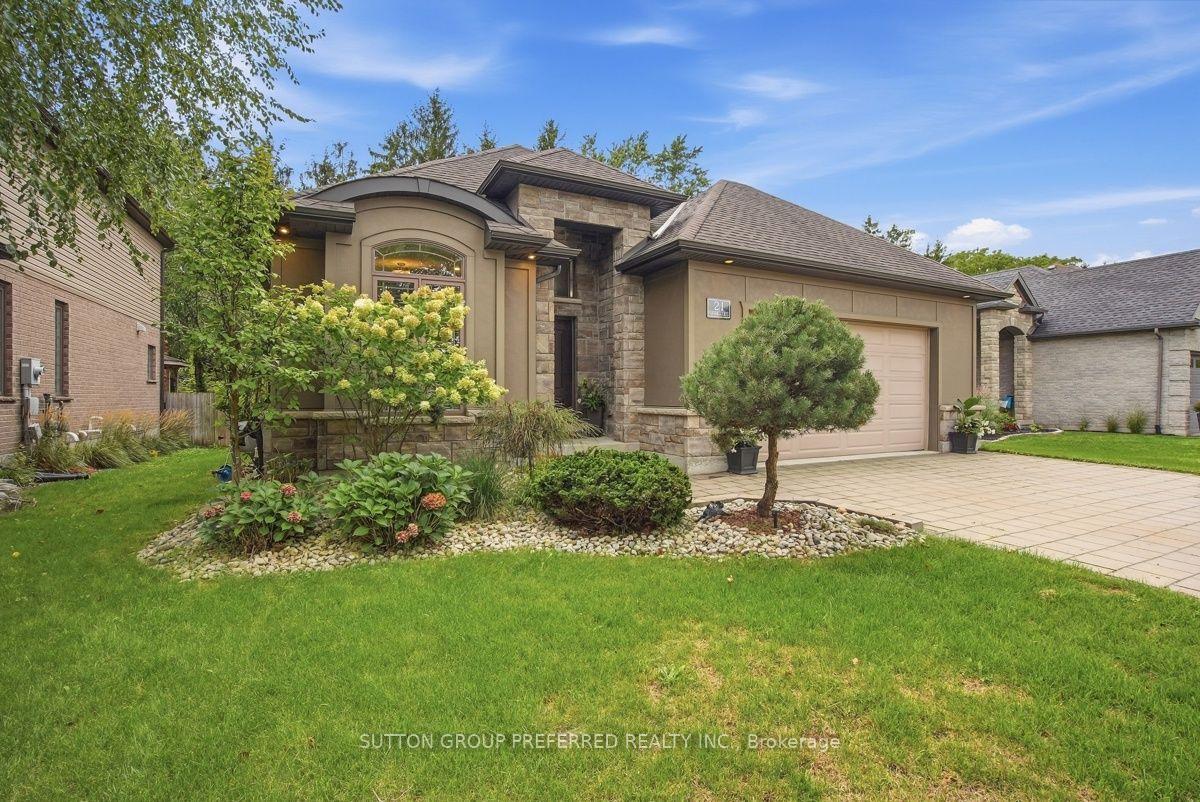 Photo 2 of 21 Caverhill Crescent, Middlesex Centre, Komoka — HOMEH