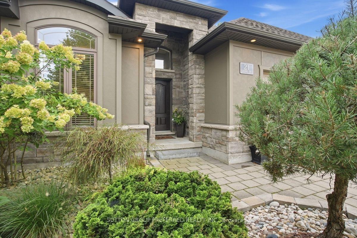 Photo 4 of 21 Caverhill Crescent, Middlesex Centre, Komoka — HOMEH