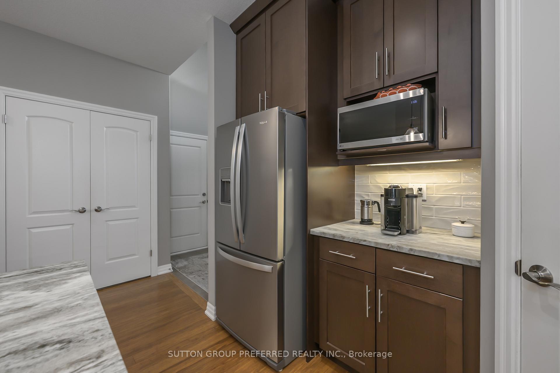 Photo 13 of 21 Caverhill Crescent, Middlesex Centre, Komoka — HOMEH