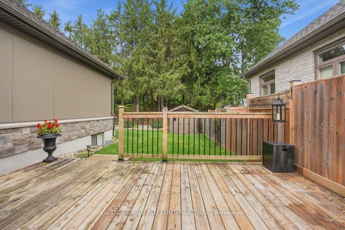 Photo 46 of 21 Caverhill Crescent, Middlesex Centre, Komoka — HOMEH